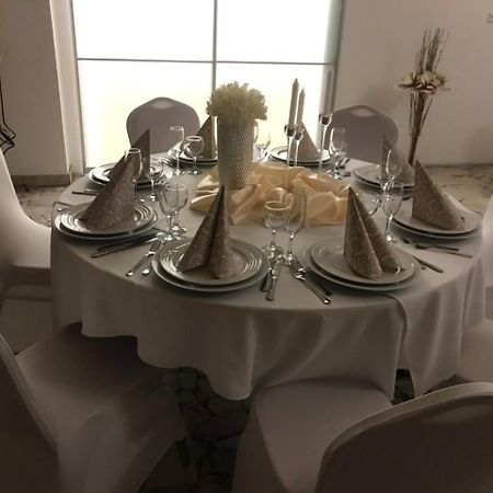 U Ferka Otel Lemesany Dış mekan fotoğraf