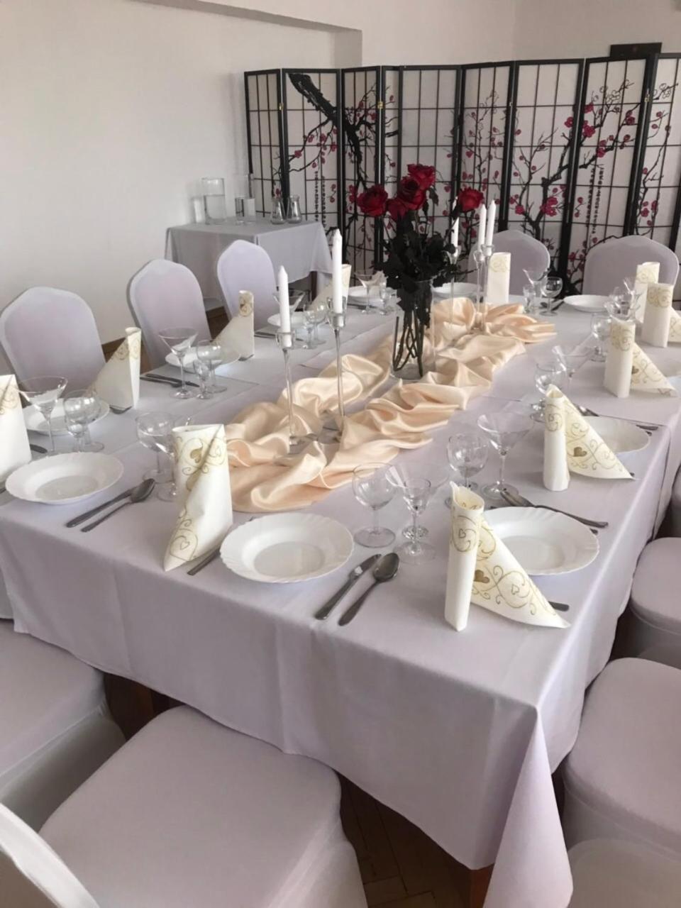 U Ferka Otel Lemesany Dış mekan fotoğraf