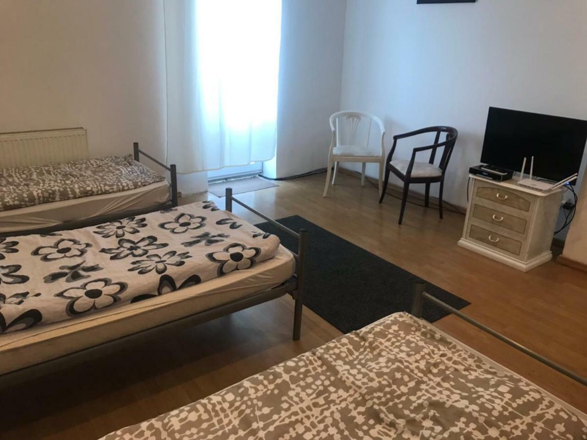 U Ferka Otel Lemesany Dış mekan fotoğraf